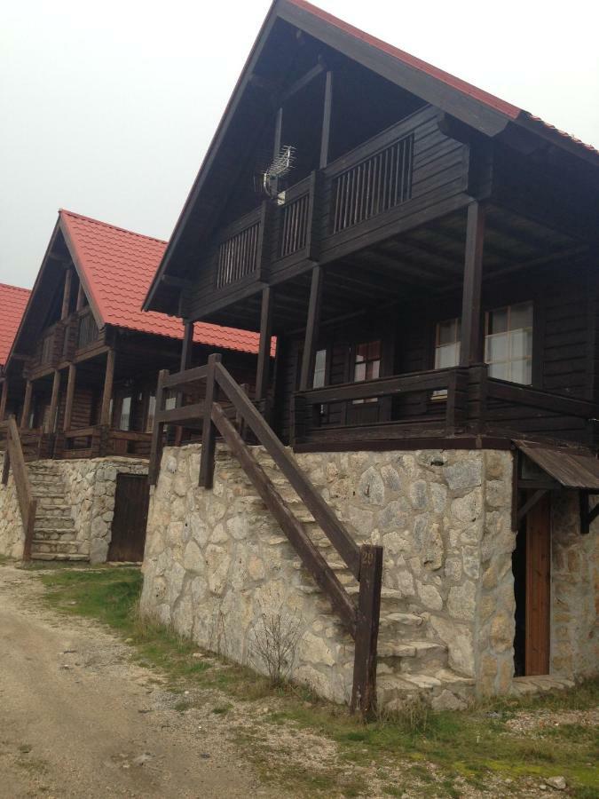 Chales - Penhas Da Saude Villa Kültér fotó